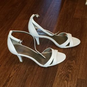 White heeled shoes